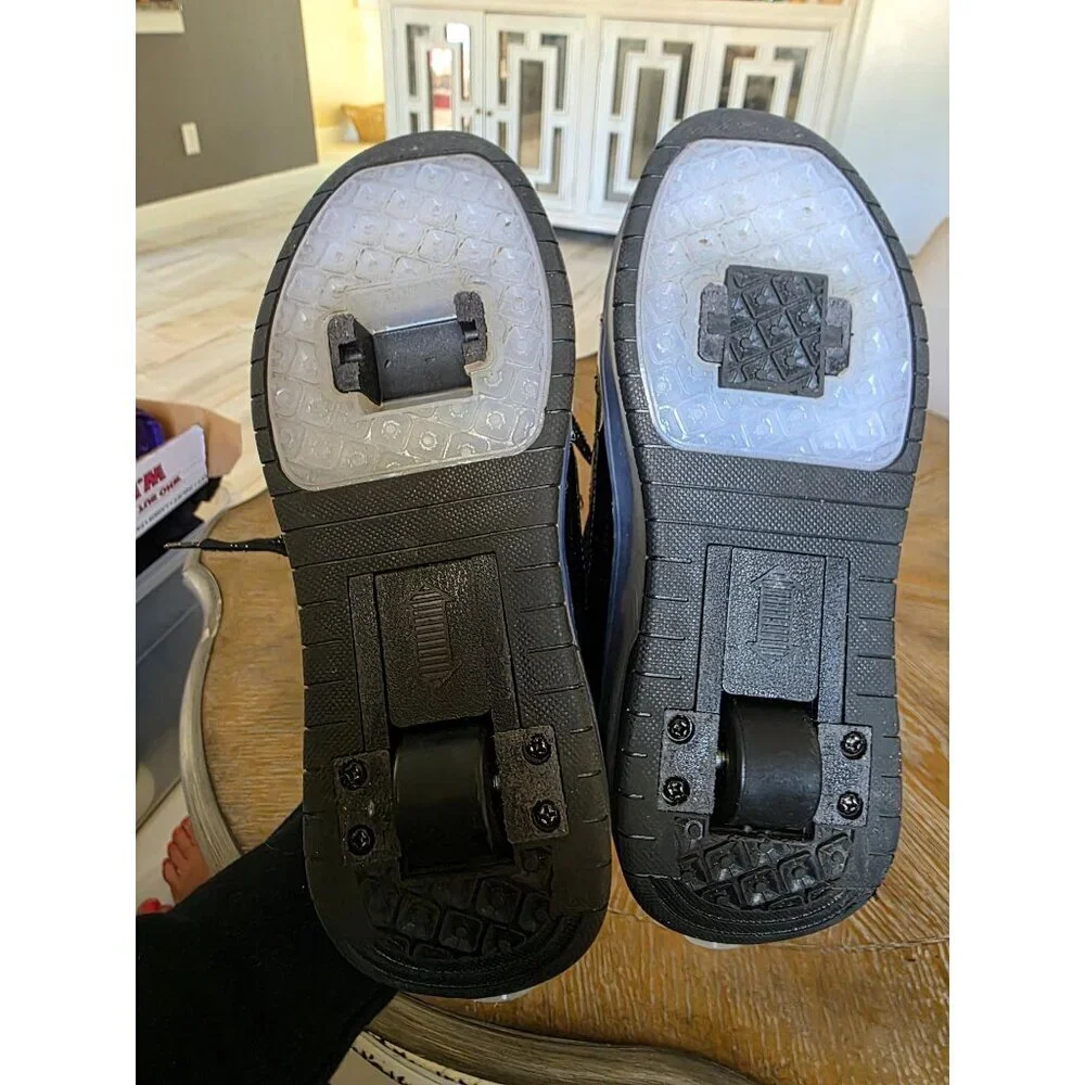 Big Kids Black Ainvlenan Light-Up Roller Sneakers‎ Skates, EU Size 35, US 4.5 B2